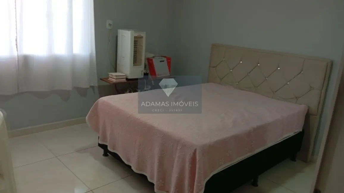 Sobrado com 2 quartos à venda, 160m2 em Nossa Senhora de Fátima, Telemaco Borba - PR - imagem 2 Foto 2 de Sobrado com 2 quartos à venda, 160m2 em Nossa Senhora de Fátima, Telemaco Borba - PR