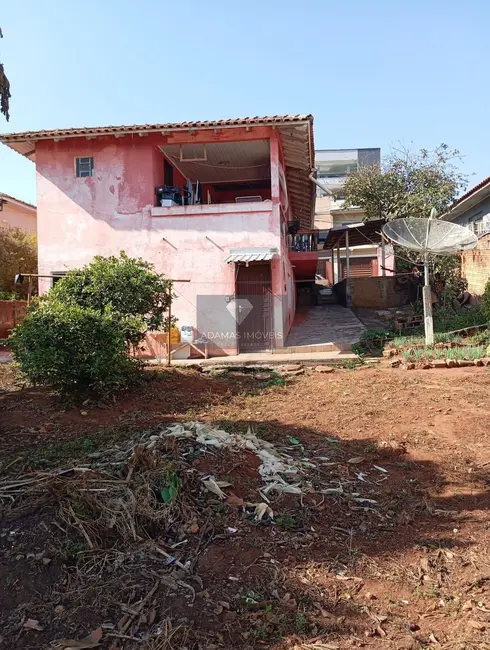 Casa com 3 quartos à venda, 155m2 em Socomim, Telemaco Borba - PR - imagem 5 Foto 5 de Casa com 3 quartos à venda, 155m2 em Socomim, Telemaco Borba - PR