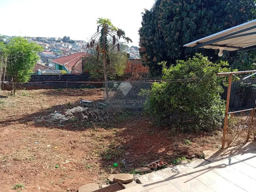 Foto 2 de Casa com 3 quartos à venda, 155m2 em Socomim, Telemaco Borba - PR