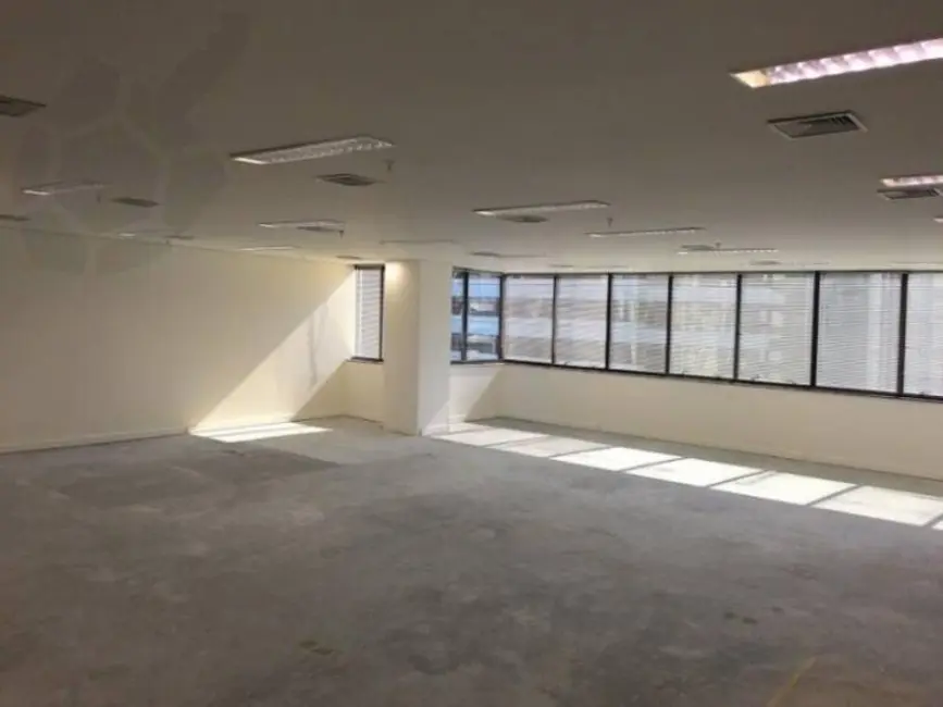 Foto 8 de Sala Comercial para alugar, 20600m2 em São Paulo - SP