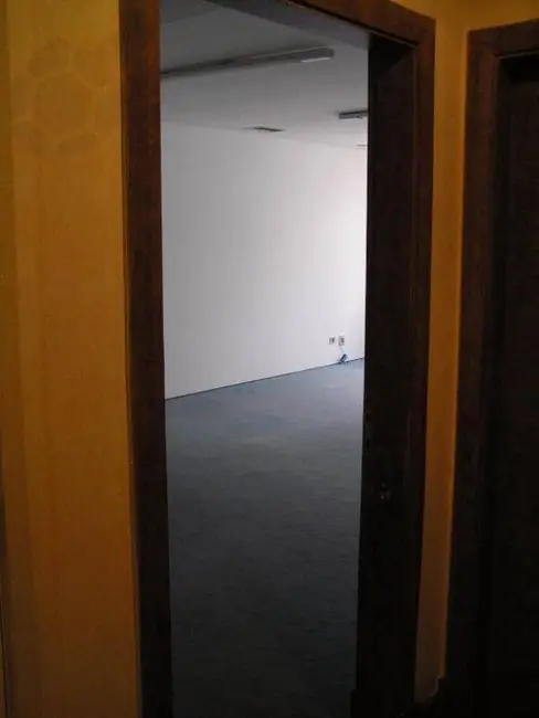 Sala Comercial à venda e para alugar, 42m2 em Cidade Monções, São Paulo - SP - imagem 9 Foto 9 de Sala Comercial à venda e para alugar, 42m2 em Cidade Monções, São Paulo - SP