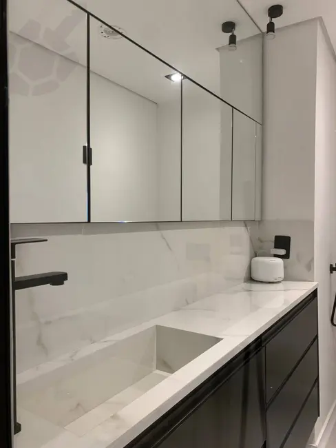 Apartamento com 1 quarto à venda, 72m2 em Pinheiros, São Paulo - SP - imagem 4 Foto 4 de Apartamento com 1 quarto à venda, 72m2 em Pinheiros, São Paulo - SP