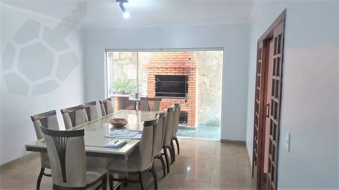 Casa com 4 quartos à venda, 224m2 em Interlagos, São Paulo - SP - imagem 1 Foto 1 de Casa com 4 quartos à venda, 224m2 em Interlagos, São Paulo - SP