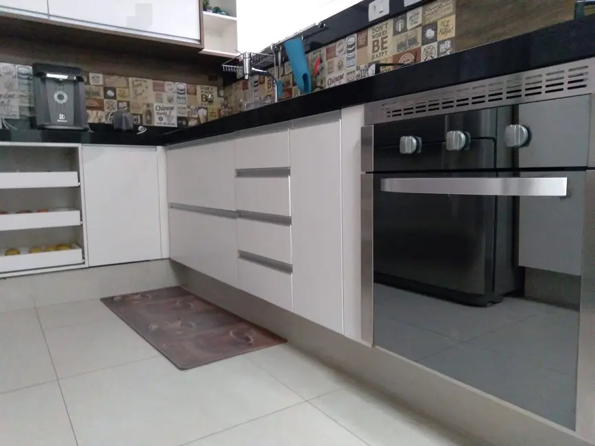 Apartamento com 4 quartos à venda, 178m2 em São Paulo - SP - imagem 3 Foto 3 de Apartamento com 4 quartos à venda, 178m2 em São Paulo - SP