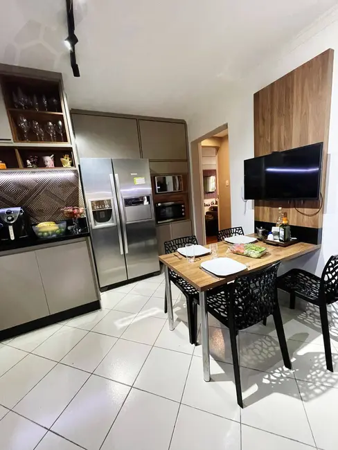 Foto 2 de Apartamento com 3 quartos à venda, 110m2 em Moema, São Paulo - SP