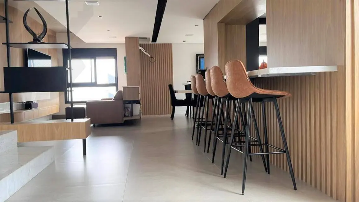Foto 2 de Apartamento com 3 quartos para alugar, 215m2 em Vila Olímpia, São Paulo - SP