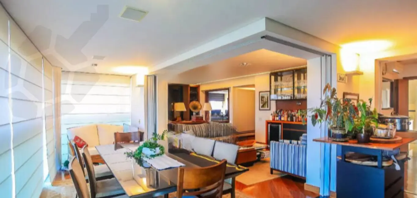 Foto 2 de Apartamento com 2 quartos à venda, 209m2 em São Paulo - SP