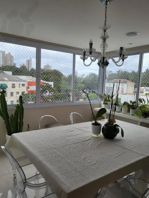 Apartamento com 3 quartos à venda, 146m2 em Aclimação, São Paulo - SP - imagem 2 Foto 2 de Apartamento com 3 quartos à venda, 146m2 em Aclimação, São Paulo - SP