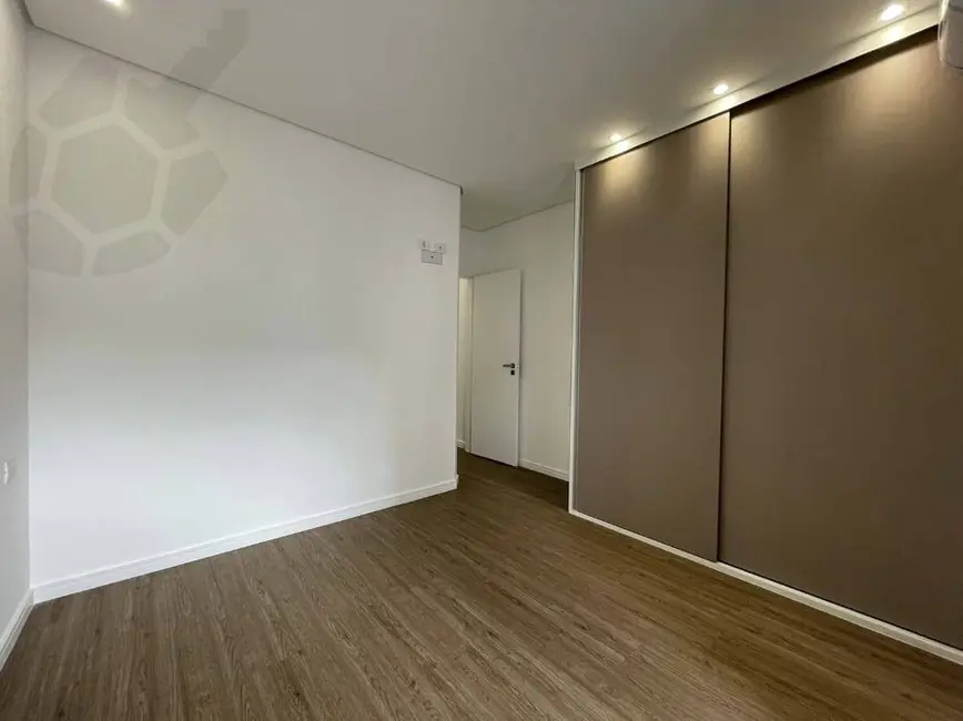 Foto 9 de Casa com 4 quartos à venda, 160m2 em São Paulo - SP
