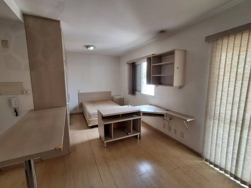 Apartamento com 1 quarto para alugar, 34m2 em Vila Andrade, São Paulo - SP - imagem 3 Foto 3 de Apartamento com 1 quarto para alugar, 34m2 em Vila Andrade, São Paulo - SP