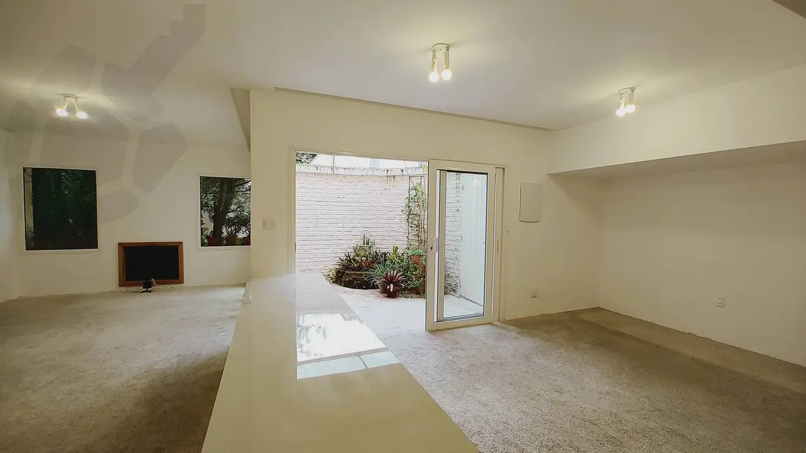 Foto 4 de Casa com 3 quartos à venda, 160m2 em Vila Nova Conceição, São Paulo - SP