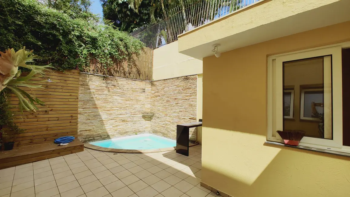 Foto 9 de Casa com 3 quartos à venda, 160m2 em Vila Nova Conceição, São Paulo - SP