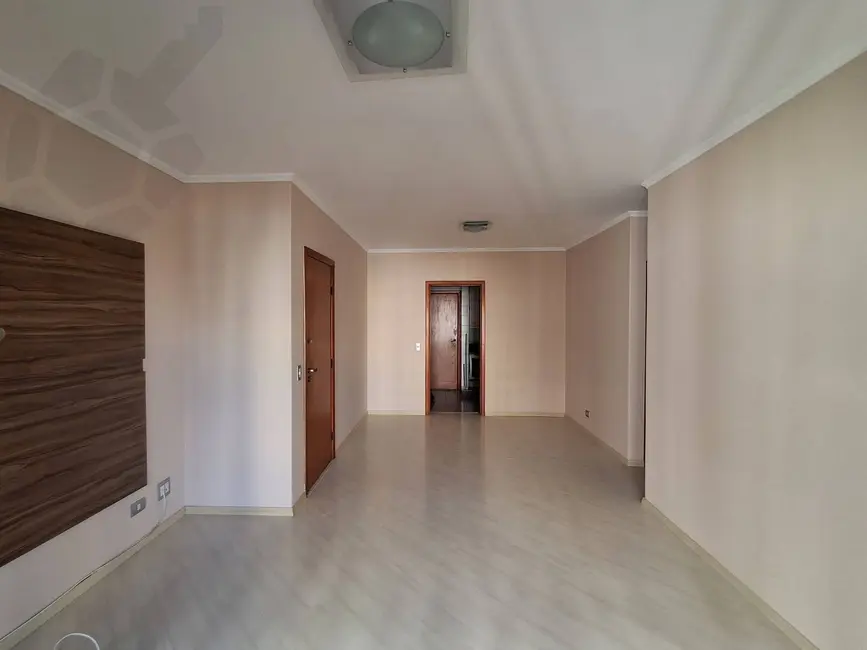Apartamento com 3 quartos para alugar, 120m2 em São Paulo - SP - imagem 5 Foto 5 de Apartamento com 3 quartos para alugar, 120m2 em São Paulo - SP