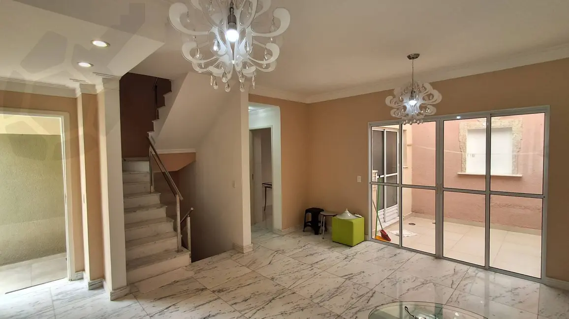 Foto 1 de Casa com 3 quartos para alugar, 154m2 em Jardim Monte Kemel, São Paulo - SP