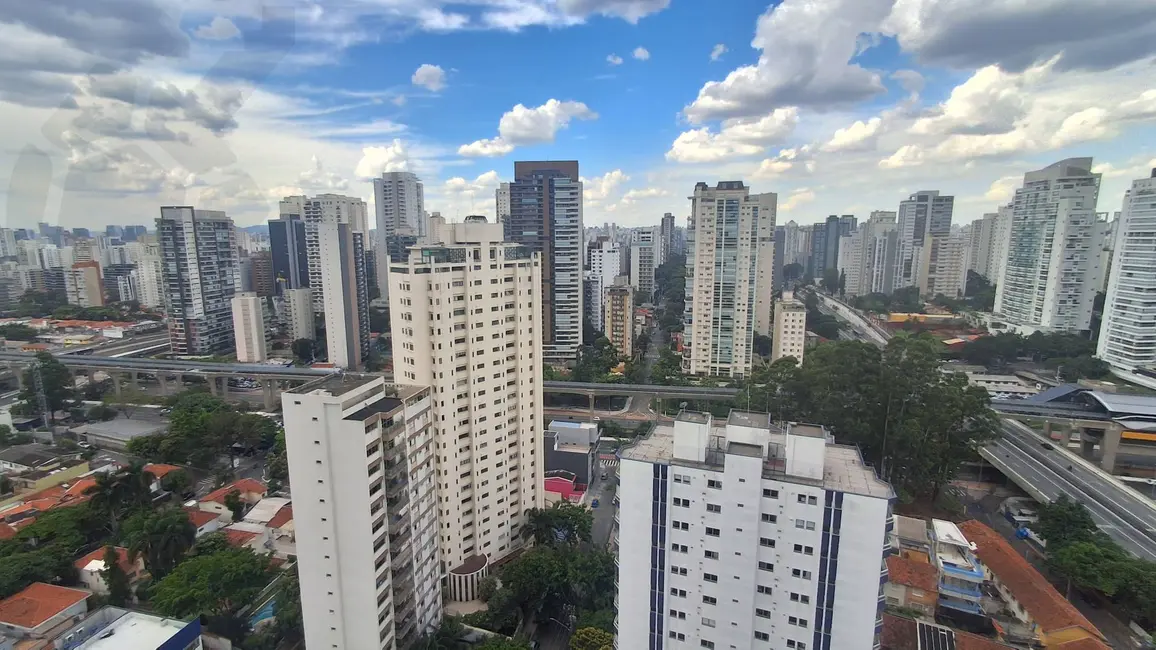 Foto 4 de Apartamento com 1 quarto para alugar, 32m2 em Campo Belo, São Paulo - SP