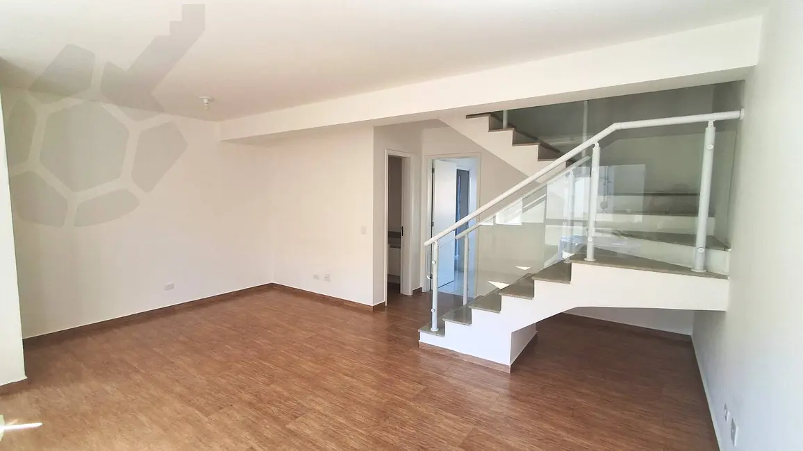 Foto 3 de Casa com 3 quartos para alugar, 140m2 em Vila São Paulo, São Paulo - SP