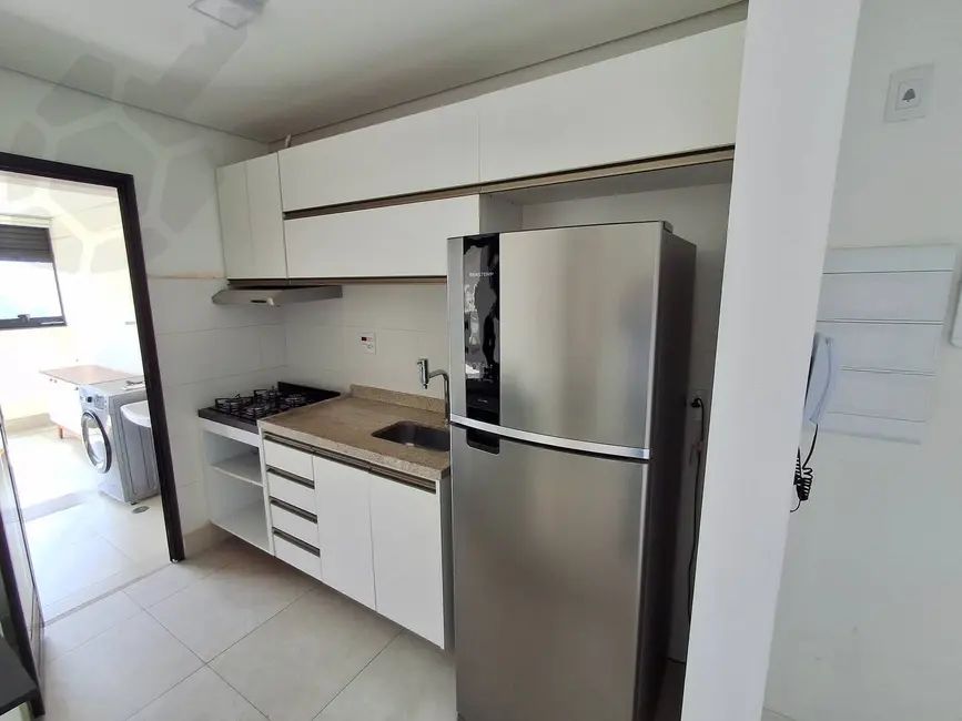 Foto 2 de Apartamento com 2 quartos para alugar, 70m2 em Pinheiros, São Paulo - SP