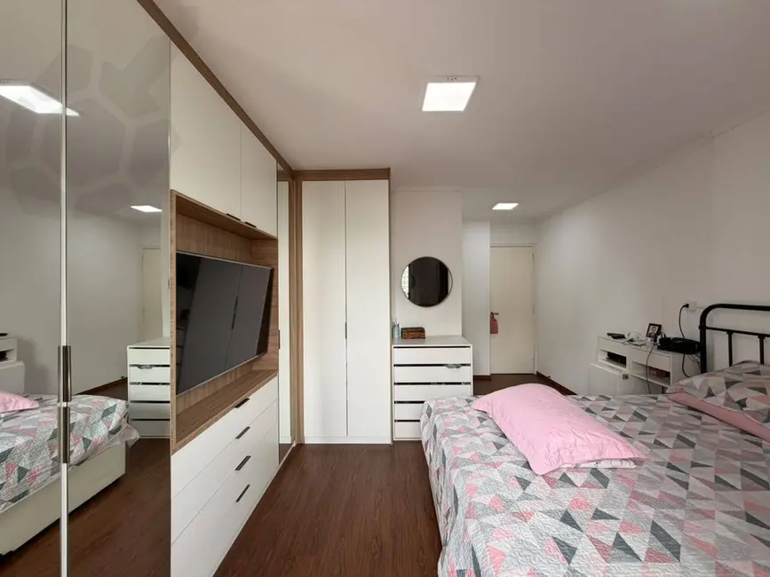 Foto 6 de Apartamento com 3 quartos à venda, 125m2 em Santa Teresinha, São Paulo - SP