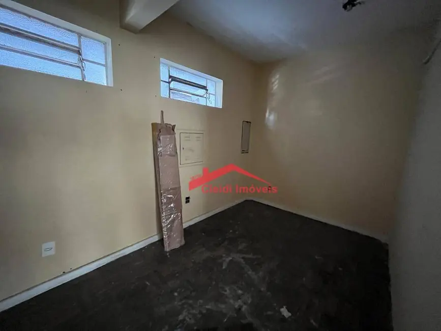 Loja para alugar, 205m2 em Bucarein, Joinville - SC - imagem 7 Foto 7 de Loja para alugar, 205m2 em Bucarein, Joinville - SC