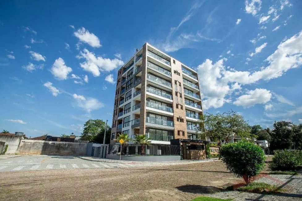 Foto 2 de Apartamento com 3 quartos à venda, 217m2 em Santo Antônio, Joinville - SC