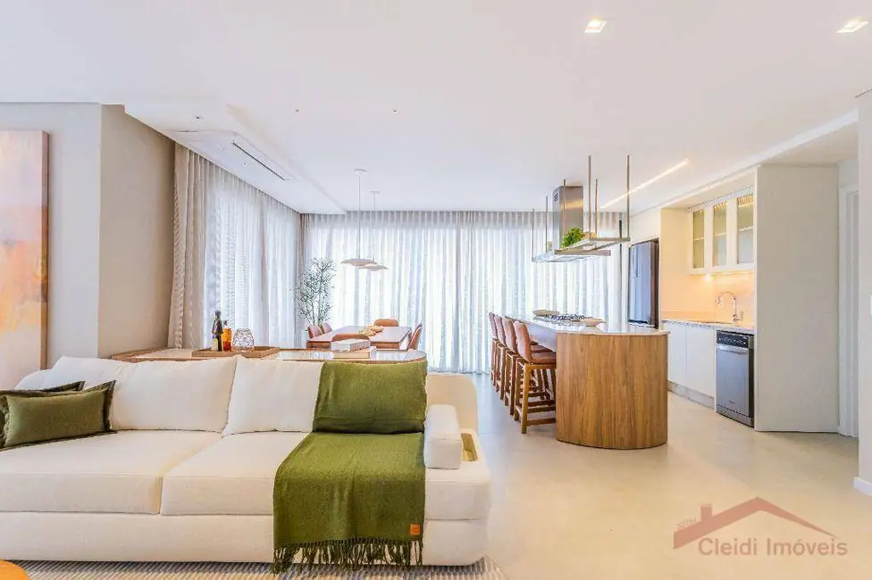 Foto 3 de Apartamento com 3 quartos à venda, 217m2 em Santo Antônio, Joinville - SC