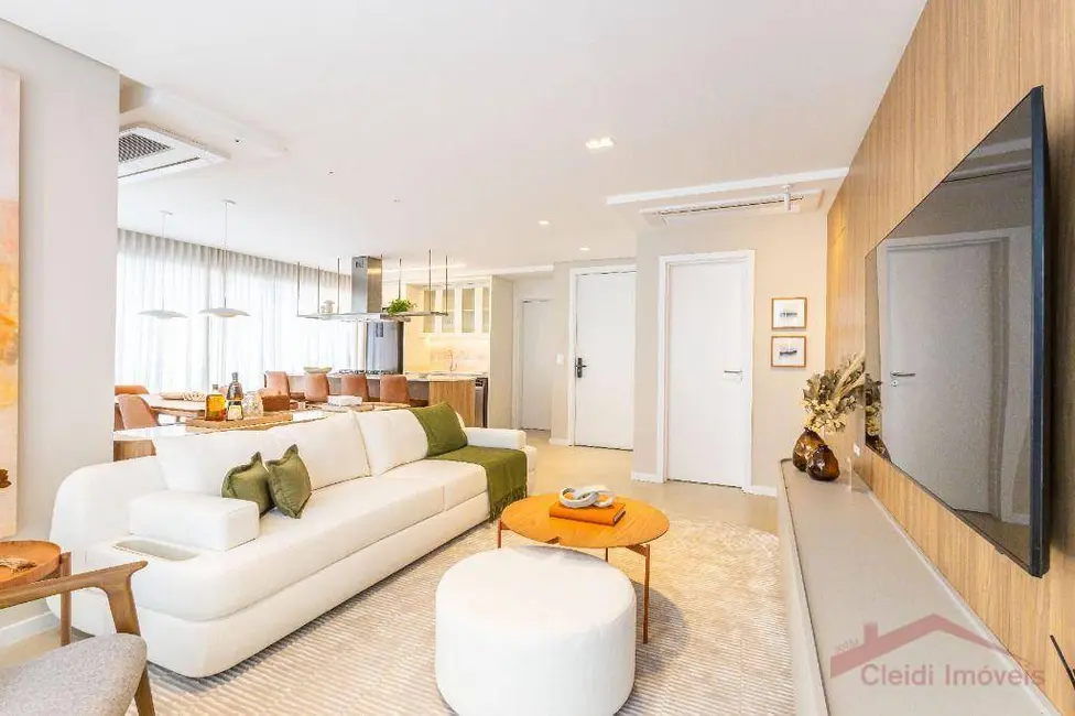 Foto 1 de Apartamento com 3 quartos à venda, 217m2 em Santo Antônio, Joinville - SC