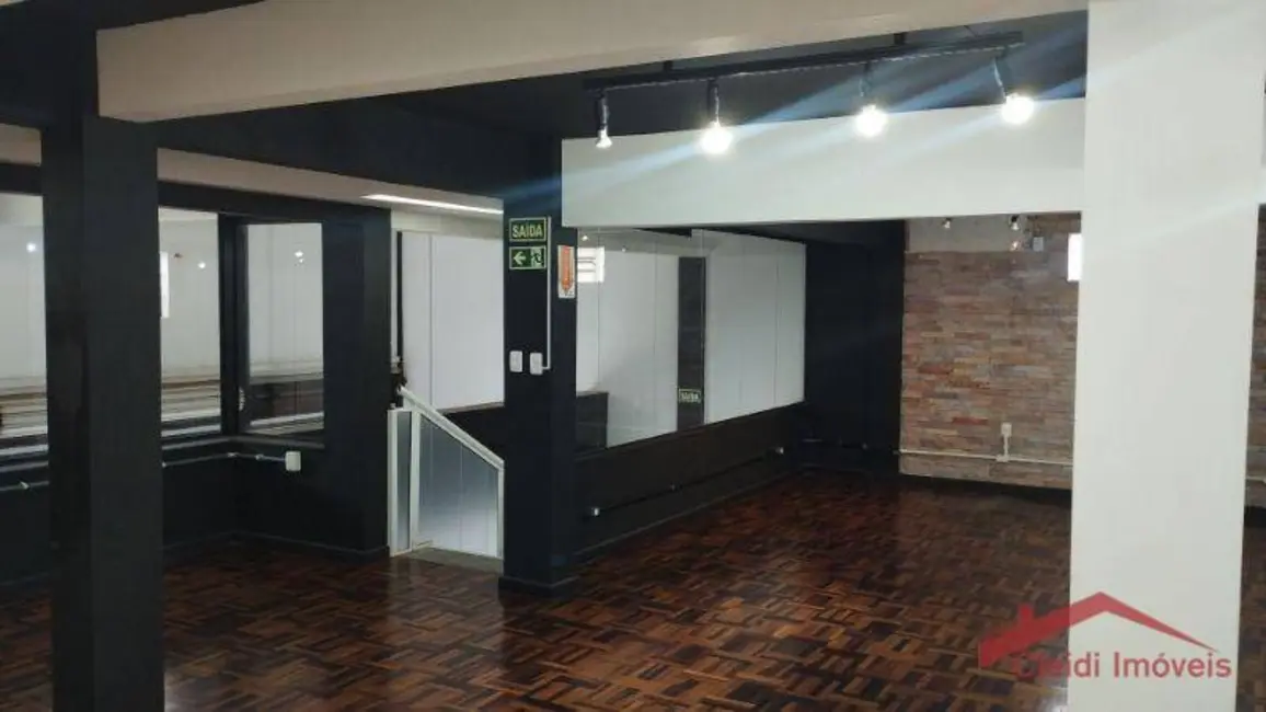 Foto 9 de Loja para alugar, 135m2 em Bucarein, Joinville - SC