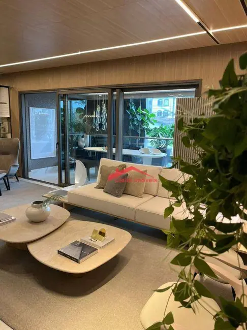 Foto 3 de Apartamento com 3 quartos à venda, 153m2 em Atiradores, Joinville - SC