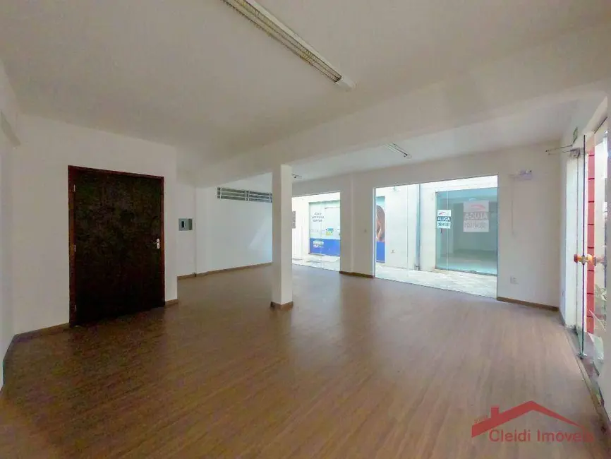 Sala Comercial para alugar, 40m2 em Centro, Joinville - SC - imagem 4 Foto 4 de Sala Comercial para alugar, 40m2 em Centro, Joinville - SC