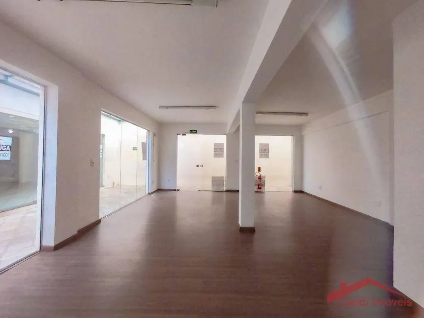 Sala Comercial para alugar, 40m2 em Centro, Joinville - SC - imagem 6 Foto 6 de Sala Comercial para alugar, 40m2 em Centro, Joinville - SC