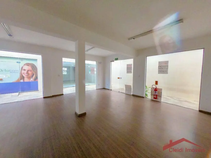 Sala Comercial para alugar, 40m2 em Centro, Joinville - SC - imagem 5 Foto 5 de Sala Comercial para alugar, 40m2 em Centro, Joinville - SC
