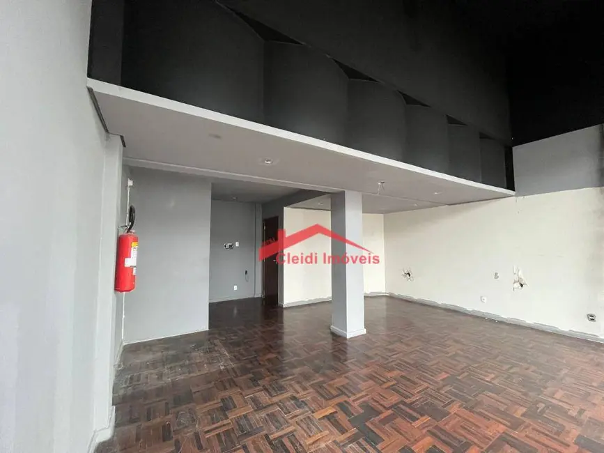 Loja para alugar, 50m2 em Bucarein, Joinville - SC - imagem 4 Foto 4 de Loja para alugar, 50m2 em Bucarein, Joinville - SC