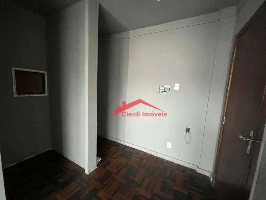 Loja para alugar, 50m2 em Bucarein, Joinville - SC - imagem 7 Foto 7 de Loja para alugar, 50m2 em Bucarein, Joinville - SC