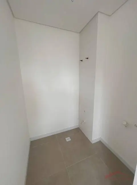 Foto 9 de Apartamento com 3 quartos à venda, 90m2 em Anita Garibaldi, Joinville - SC