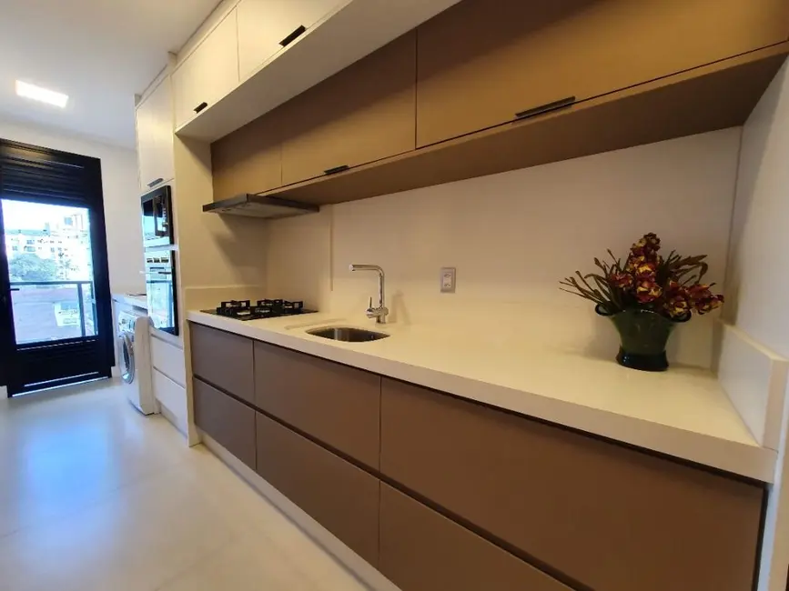 Apartamento com 3 quartos à venda, 212m2 em Atiradores, Joinville - SC - imagem 8 Foto 8 de Apartamento com 3 quartos à venda, 212m2 em Atiradores, Joinville - SC