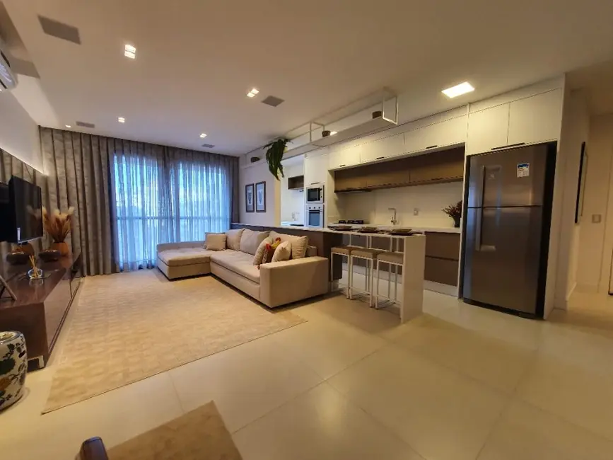 Apartamento com 3 quartos à venda, 212m2 em Atiradores, Joinville - SC - imagem 4 Foto 4 de Apartamento com 3 quartos à venda, 212m2 em Atiradores, Joinville - SC