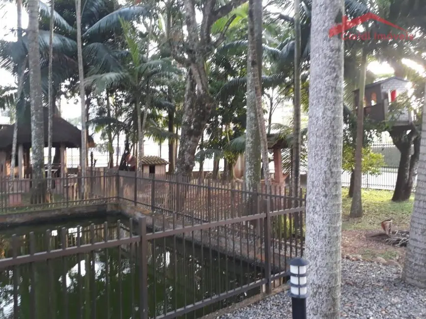 Foto 7 de Casa com 3 quartos à venda, 575m2 em Floresta, Joinville - SC