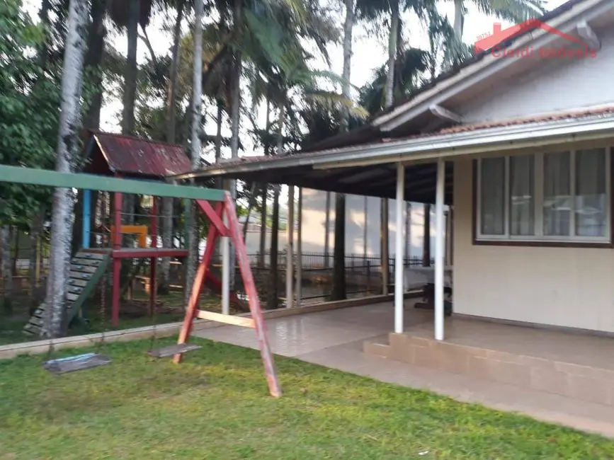 Foto 4 de Casa com 3 quartos à venda, 575m2 em Floresta, Joinville - SC