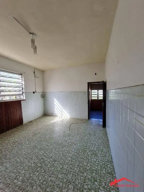 Casa com 3 quartos à venda, 800m2 em América, Joinville - SC - imagem 7 Foto 7 de Casa com 3 quartos à venda, 800m2 em América, Joinville - SC