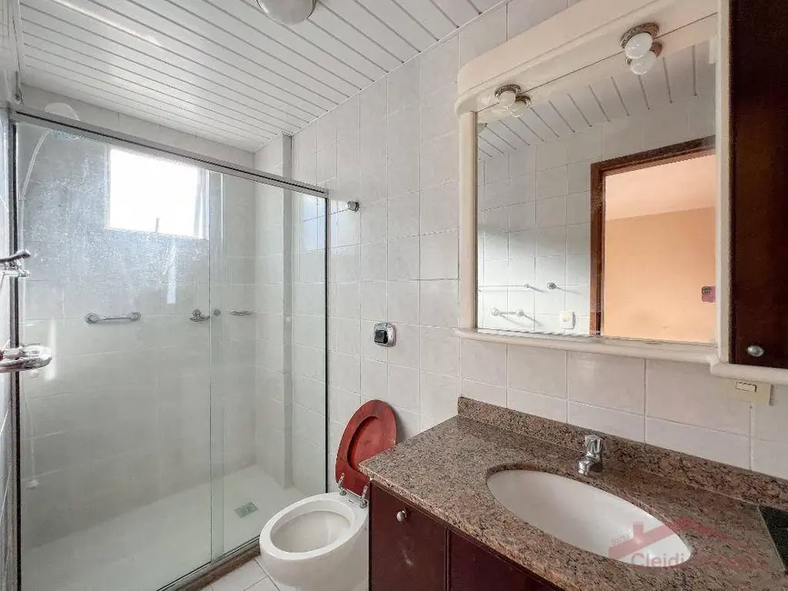 Foto 9 de Apartamento com 2 quartos à venda, 85m2 em Atiradores, Joinville - SC