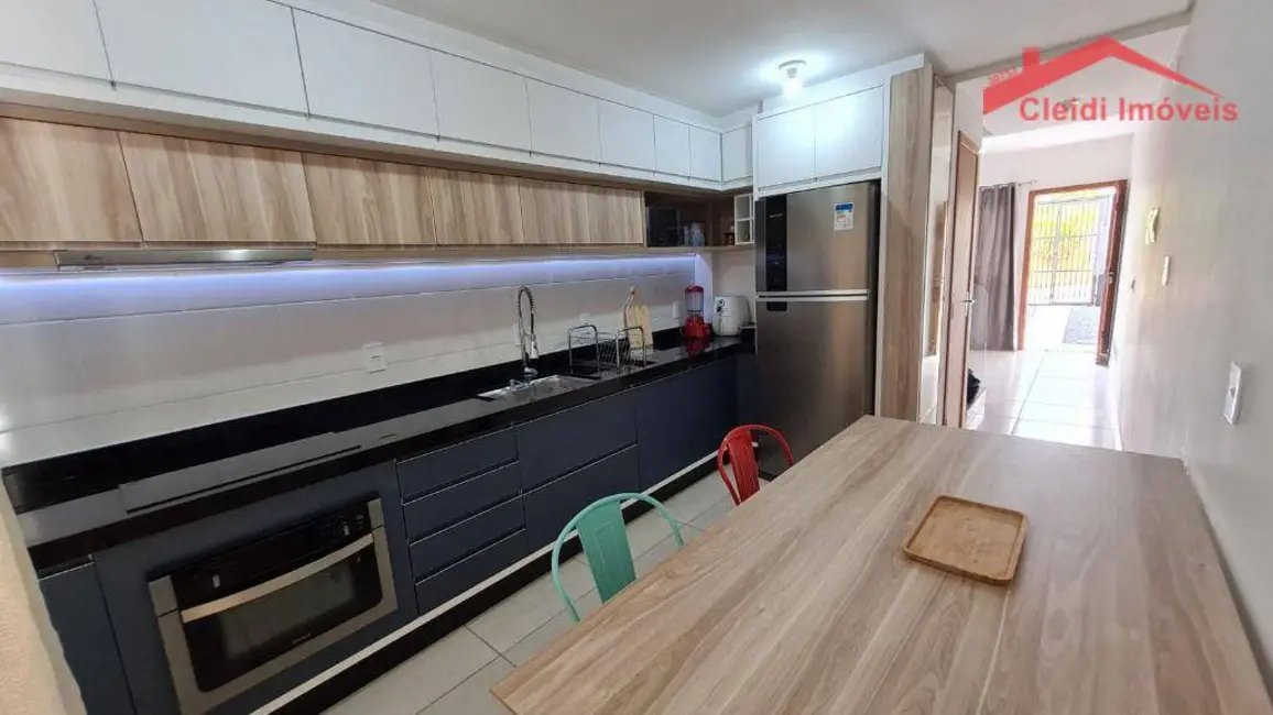 Foto 2 de Casa de Condomínio com 2 quartos à venda, 69m2 em Boa Vista, Joinville - SC