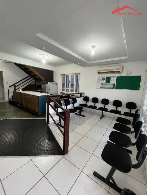 Foto 10 de Sobrado à venda, 480m2 em Saguaçu, Joinville - SC