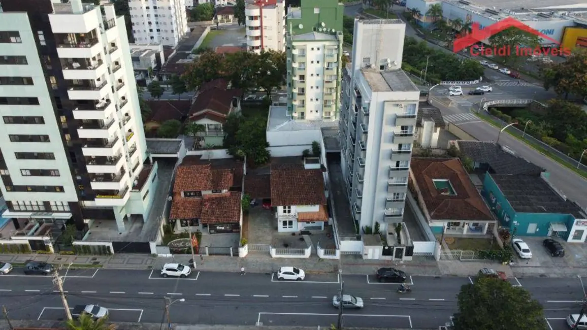 Foto 35 de Sobrado à venda, 480m2 em Saguaçu, Joinville - SC