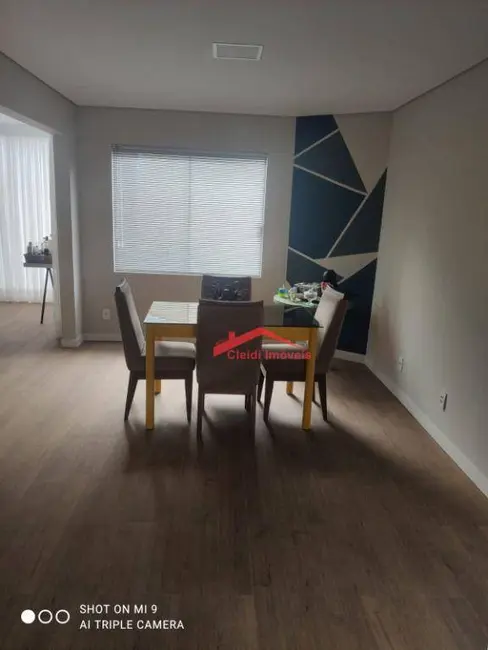 Foto 4 de Casa com 3 quartos à venda, 376m2 em Floresta, Joinville - SC