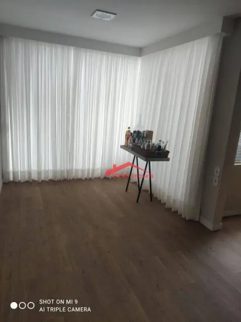 Foto 7 de Casa com 3 quartos à venda, 376m2 em Floresta, Joinville - SC