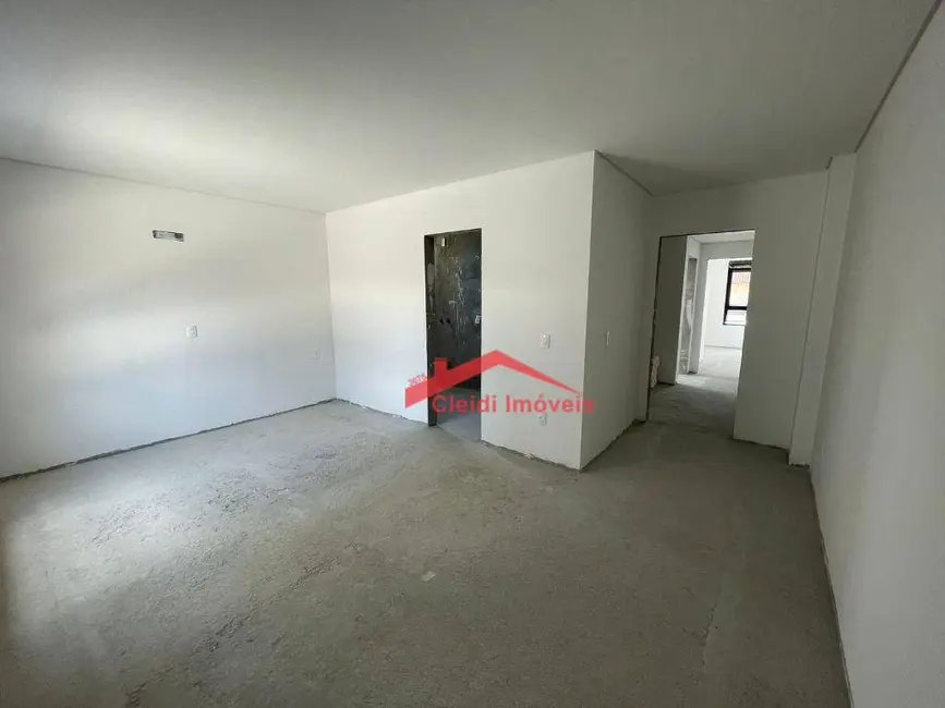 Casa de Condomínio com 3 quartos à venda, 210m2 em Santo Antônio, Joinville - SC - imagem 9 Foto 9 de Casa de Condomínio com 3 quartos à venda, 210m2 em Santo Antônio, Joinville - SC