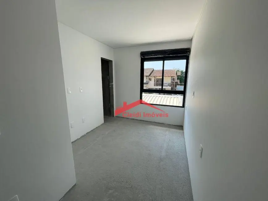 Casa de Condomínio com 3 quartos à venda, 210m2 em Santo Antônio, Joinville - SC - imagem 6 Foto 6 de Casa de Condomínio com 3 quartos à venda, 210m2 em Santo Antônio, Joinville - SC