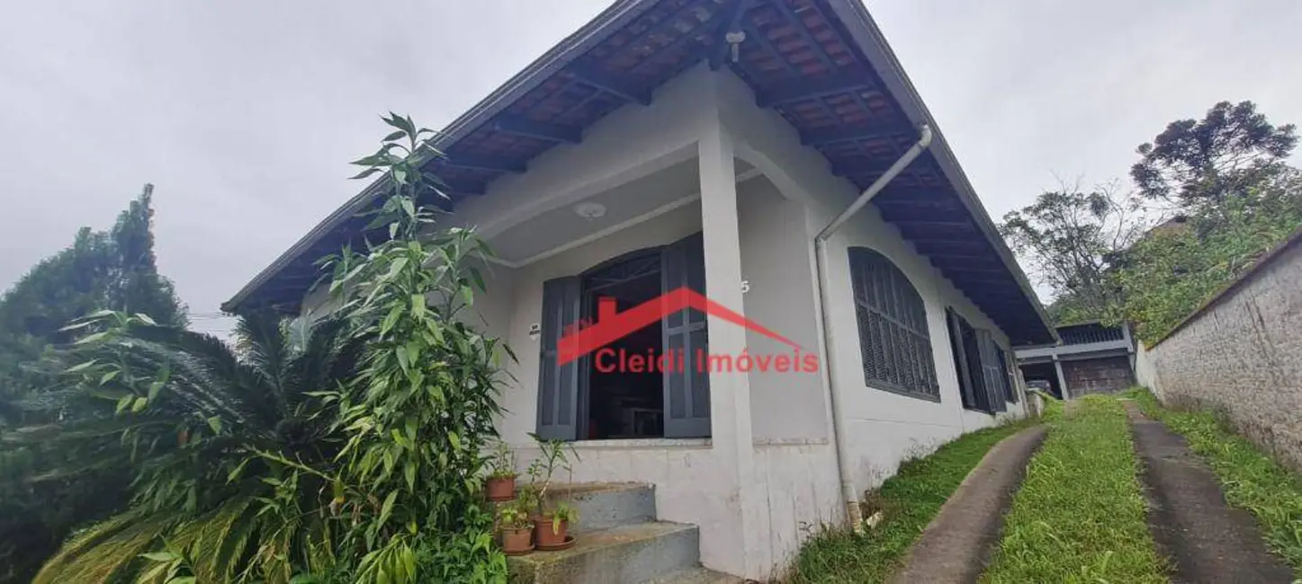 Foto 2 de Casa com 3 quartos à venda, 637m2 em Bom Retiro, Joinville - SC