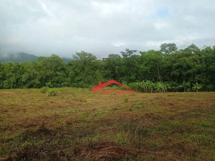 Foto 1 de Terreno / Lote à venda, 25000m2 em Joinville - SC