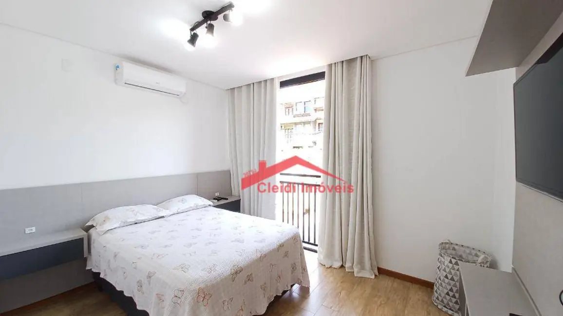 Sobrado com 3 quartos à venda, 83m2 em Saguaçu, Joinville - SC - imagem 7 Foto 7 de Sobrado com 3 quartos à venda, 83m2 em Saguaçu, Joinville - SC